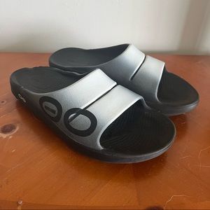 OOFOS UNISEX OOAHH SLIDE COMFORT SANDAL